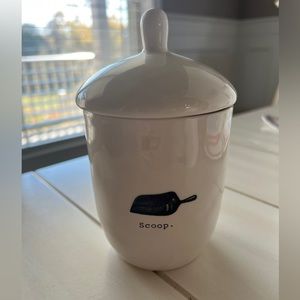 Rae Dunn jar with lid- “scoop”
